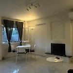 Polyxeni House Apartament