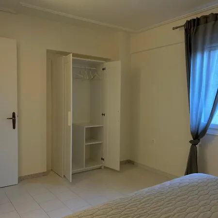 Polyxeni House Apartament