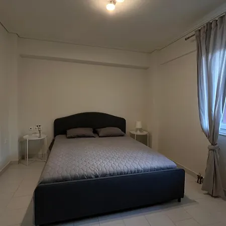 Polyxeni House *